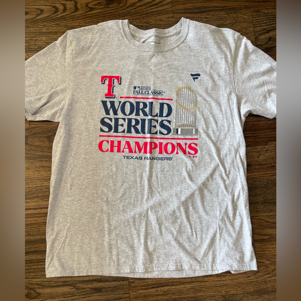 Fanatics Gray T-Shirt